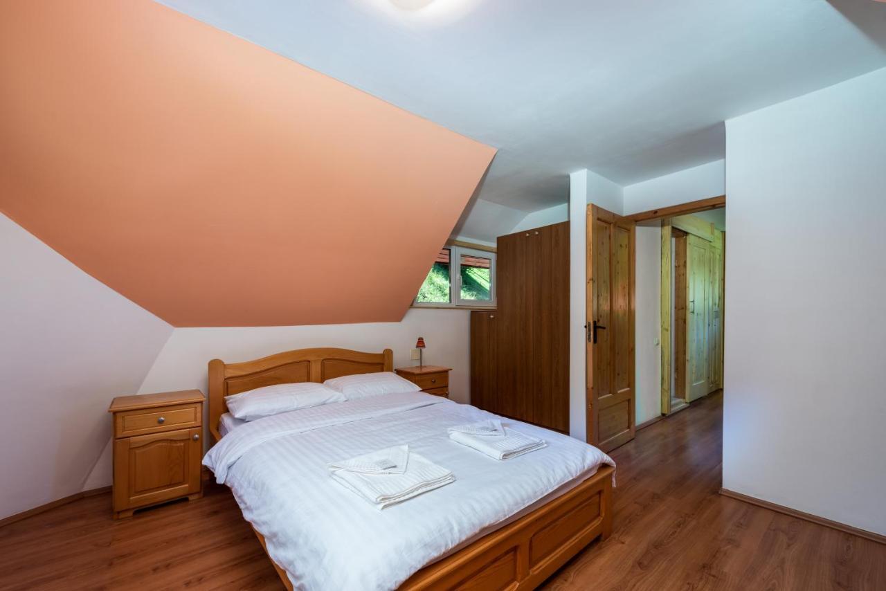 Oasis Mountain Villa Braşov Esterno foto
