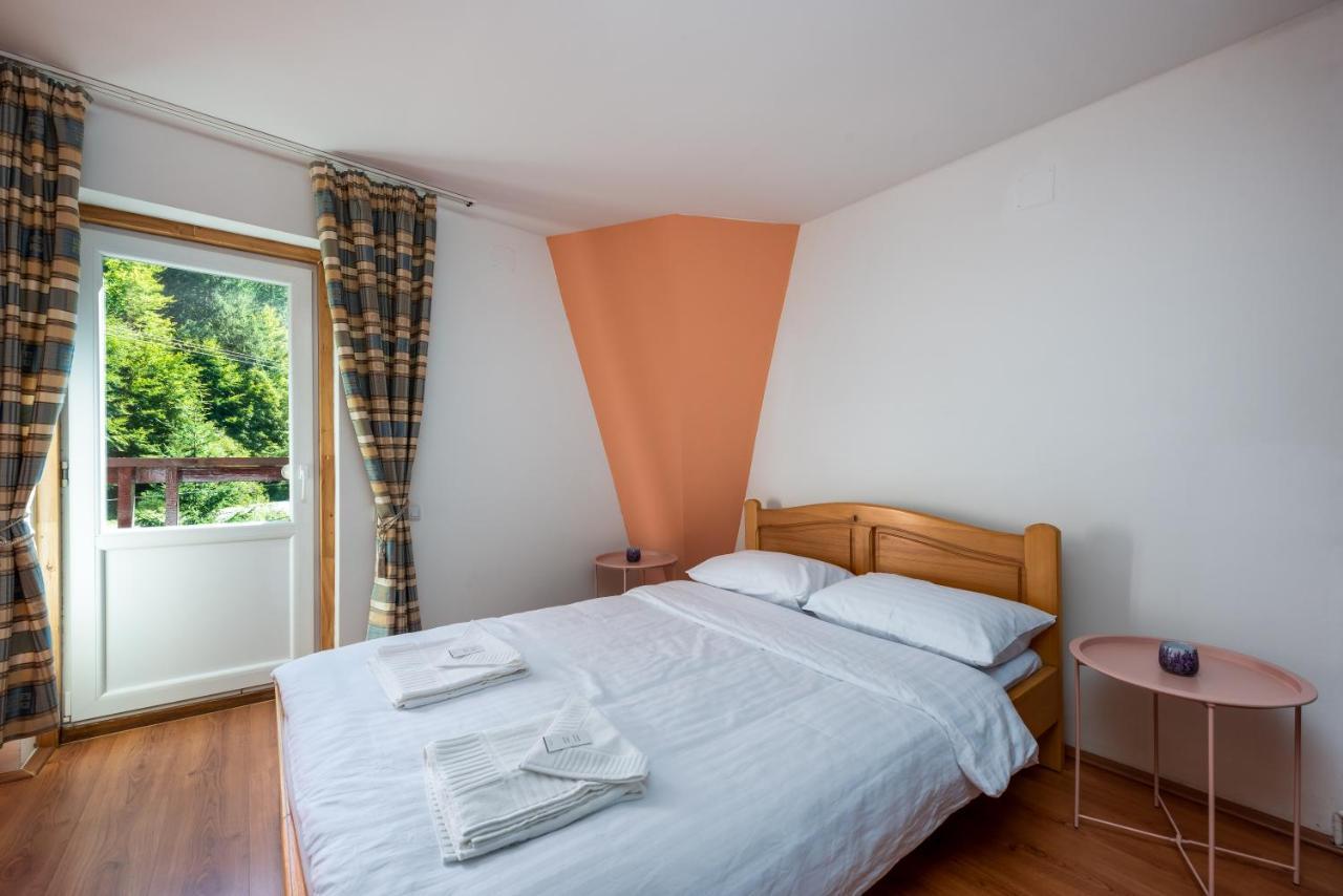 Oasis Mountain Villa Braşov Esterno foto